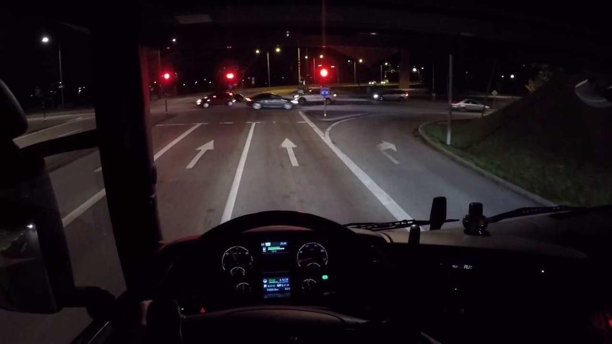 Chạy xe ở tốc độ thấp