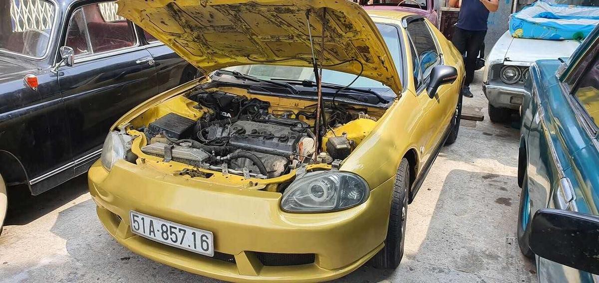 Việt Nam xuất hiện chiếc Honda Del Sol 1995 mui trần cực độc đáo
