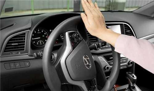 Đánh lái hết mức khi quay đầu xe