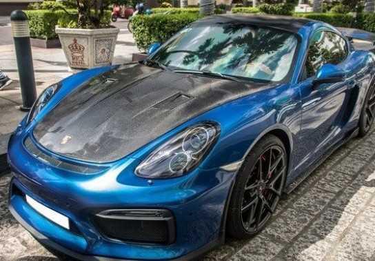 Dân chơi Sài Gòn chia sẻ cách làm mới Porsche Cayman 2014