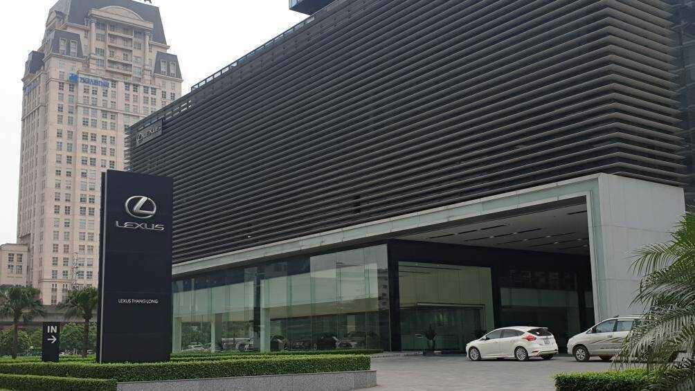 Đại lý Lexus chính hãng tại Hà Nội cũng được thông báo tạm thời đóng cửa