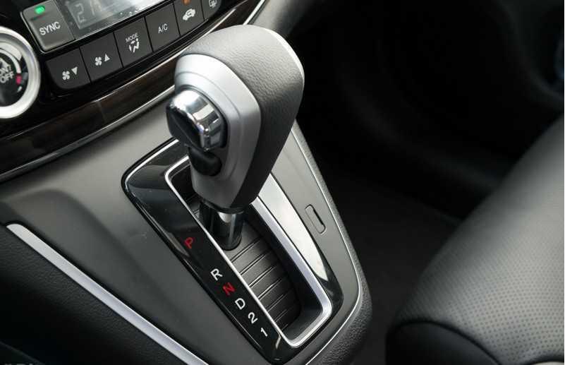 Hộp số tự động có cấp (AT)