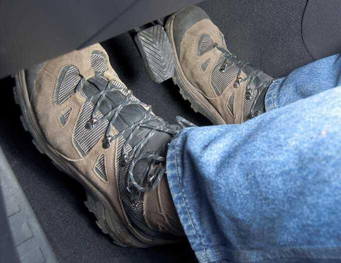 Nghỉ chân ở bàn đạp côn