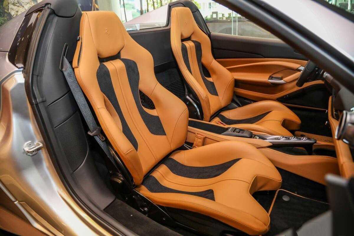 Siêu xế hộp Ferrari F8 Spider ra mắt tại Đông Nam Á - Ảnh 7