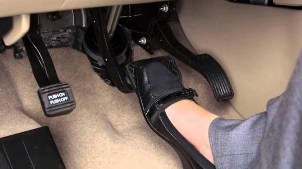 Nguyên nhân xe ô tô bị mất lái