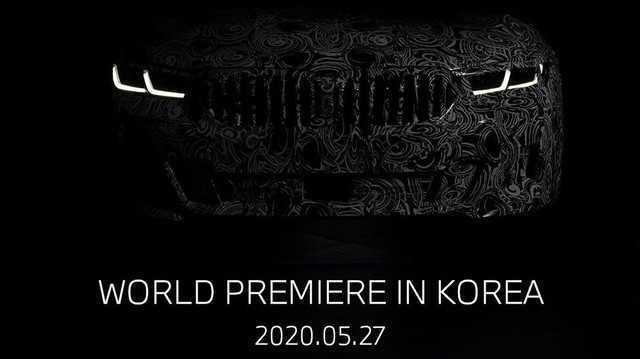 Hình teaser hé lộ phần đầu xe được cải tiến.