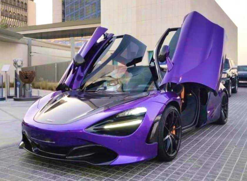Siêu xe McLaren 720S màu độc lên đường về Việt Nam