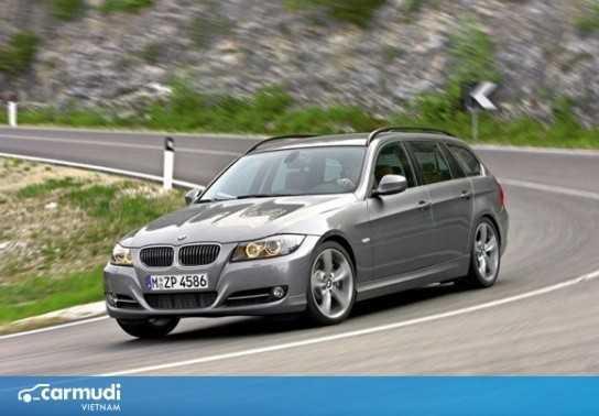 Kinh nghiệm vào cua an toàn khi cầm lái ô tô