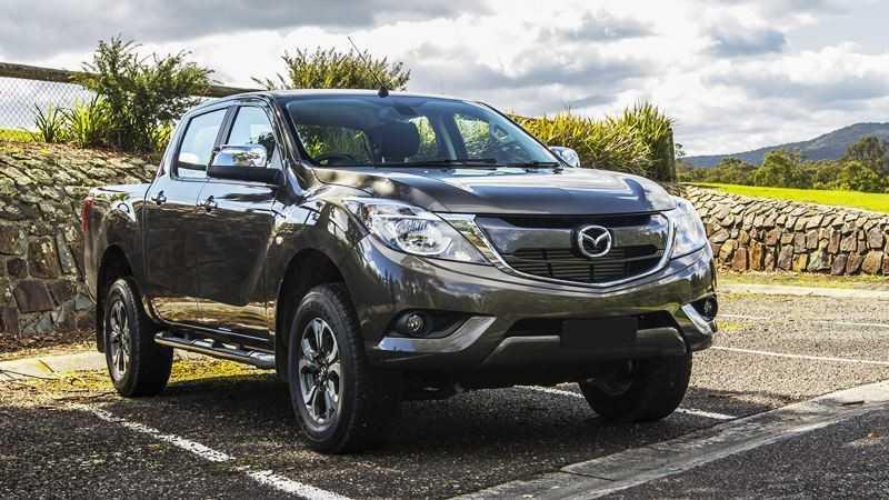 Mazda BT-50 phù hợp di chuyển trên nhiều dạng địa hình