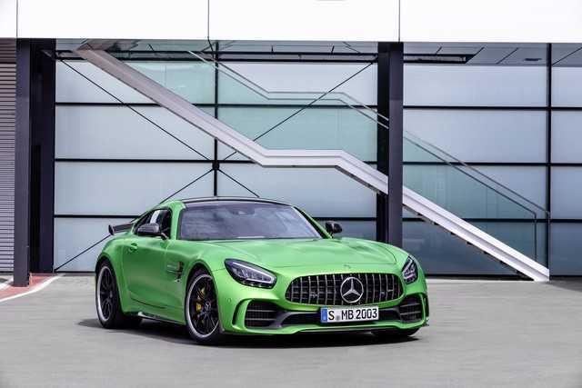 Mercedes-AMG GT R giá 11,6 tỷ đồng