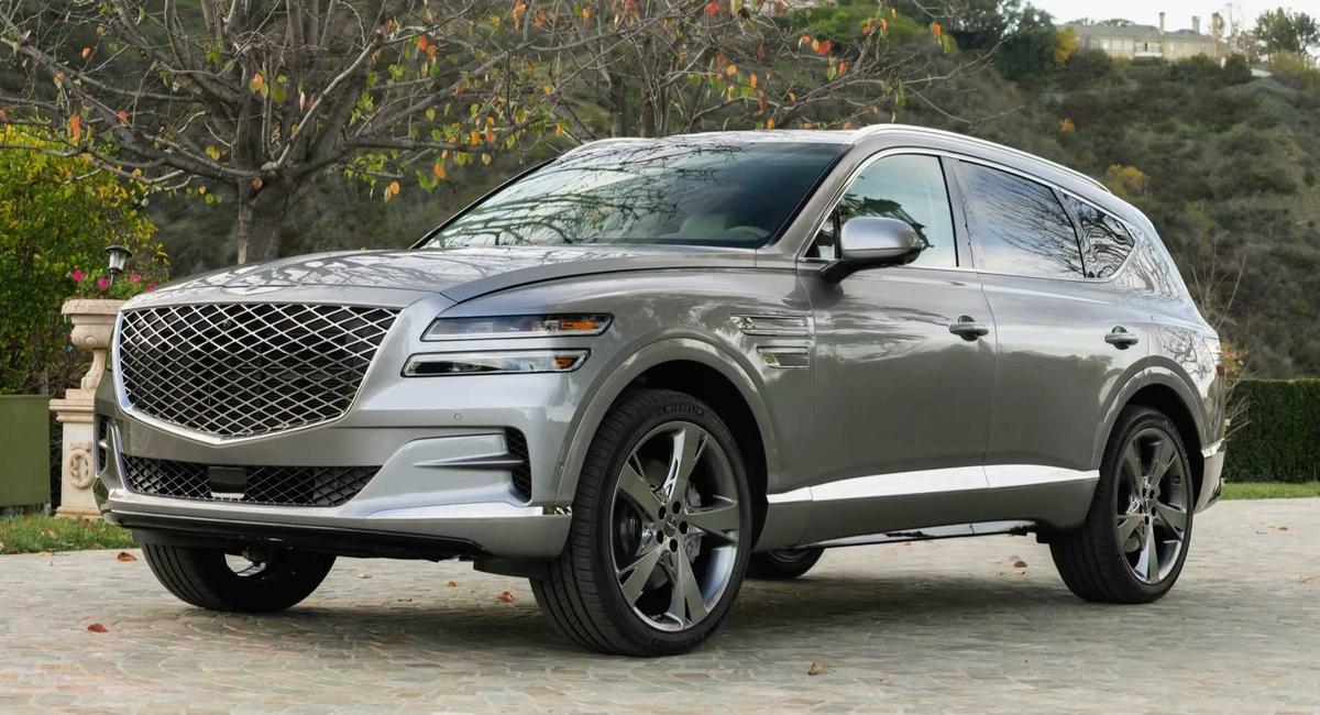 Chiếc xe thu hút gần 10.000 đơn đặt hàng trước ngày mở bán công khai vào hè.