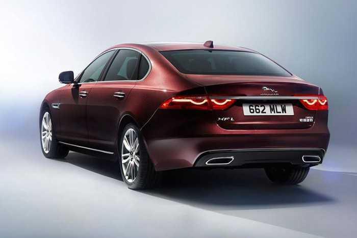 Hệ thống truyền động trên XF/XF L vẫn sử dụng động cơ diesel đời mới nhất