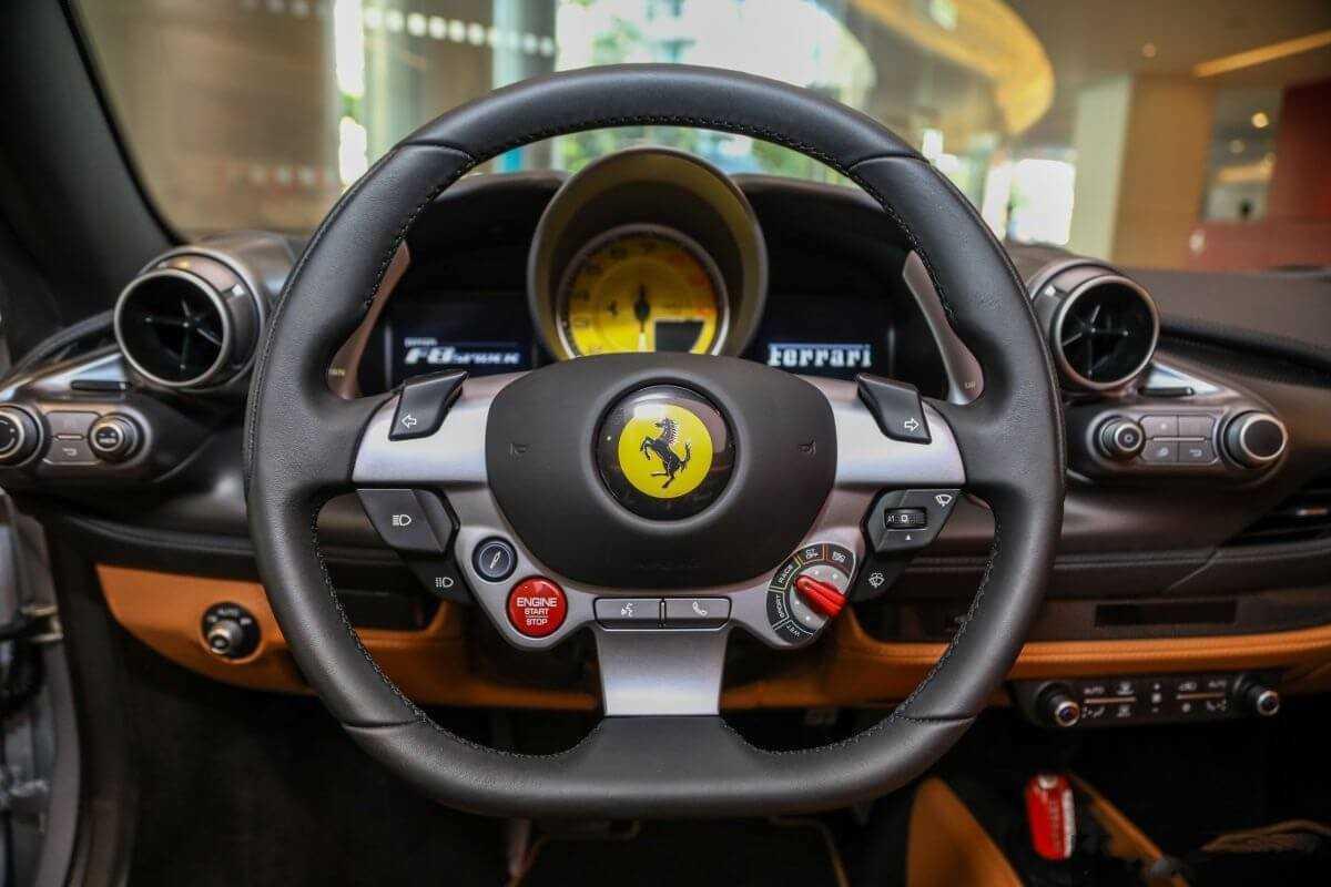 Siêu xế hộp Ferrari F8 Spider ra mắt tại Đông Nam Á - Ảnh 6