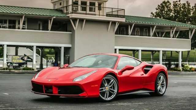 Ferrari 488