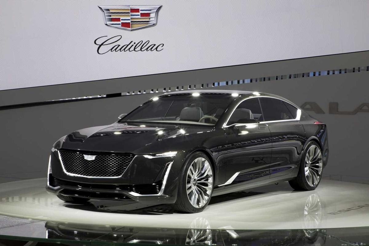 Cadillac Celestiq kỳ vọng cạnh tranh Mercedes EQS bằng trang bị ngang hàng Maybach S-Class.