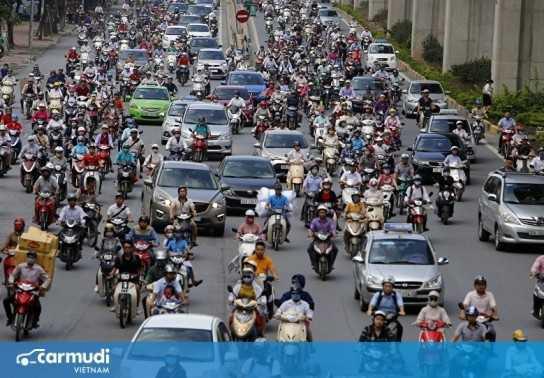 Lái xe ô tô như thế nào để an toàn trong khu dân cư