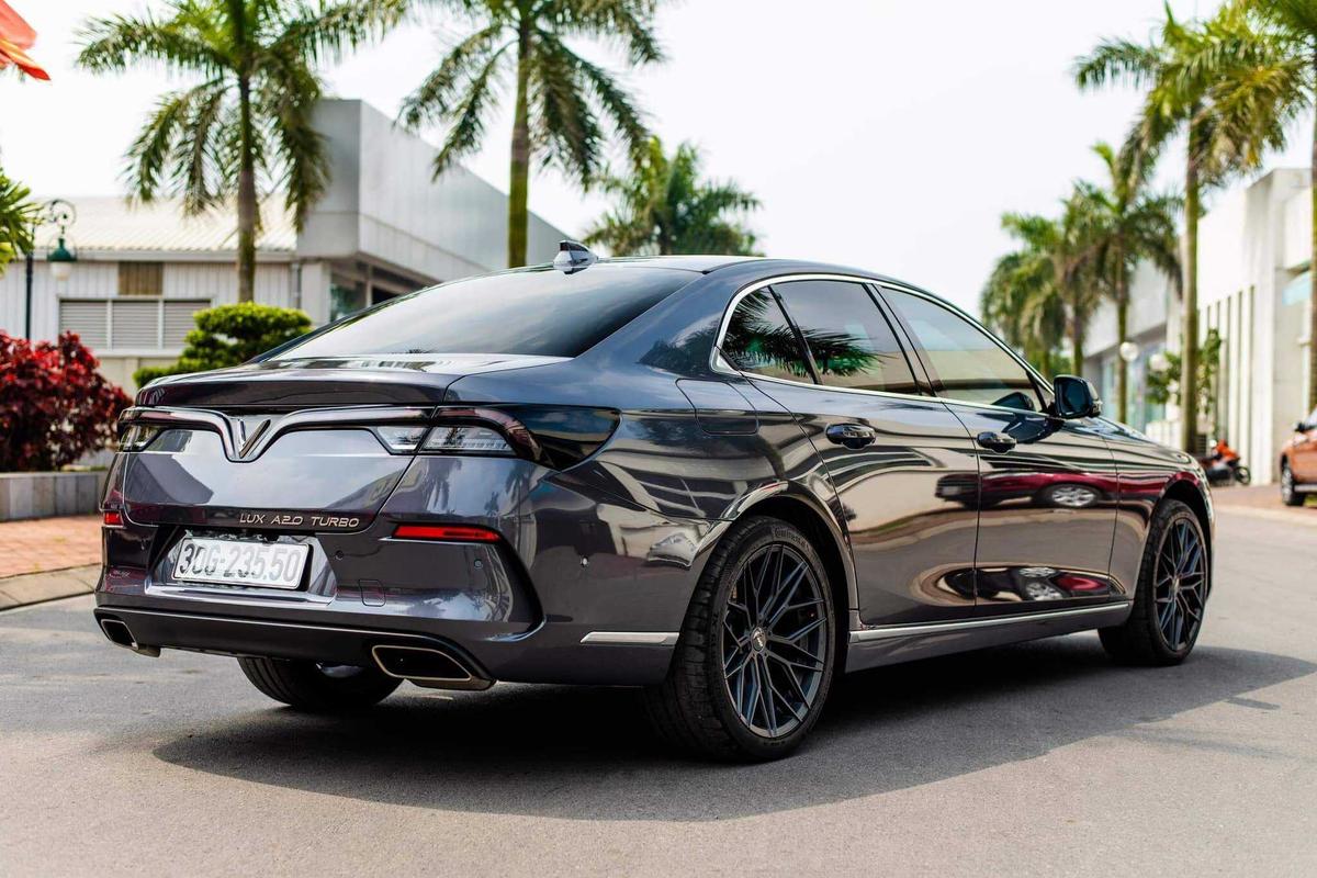 VinFast giảm giá bán ô tô, kích cầu sau đại dịch Covid-19 - Ảnh 2