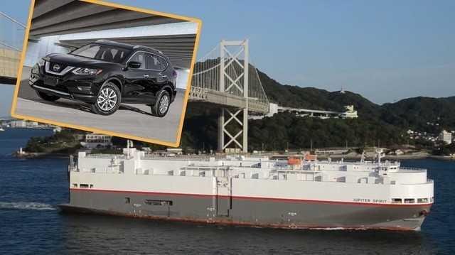 Chuyện thật như đùa: kho bãi hết chỗ, Nissan cho hơn 2.000 xe ô tô “bơi” ra biển