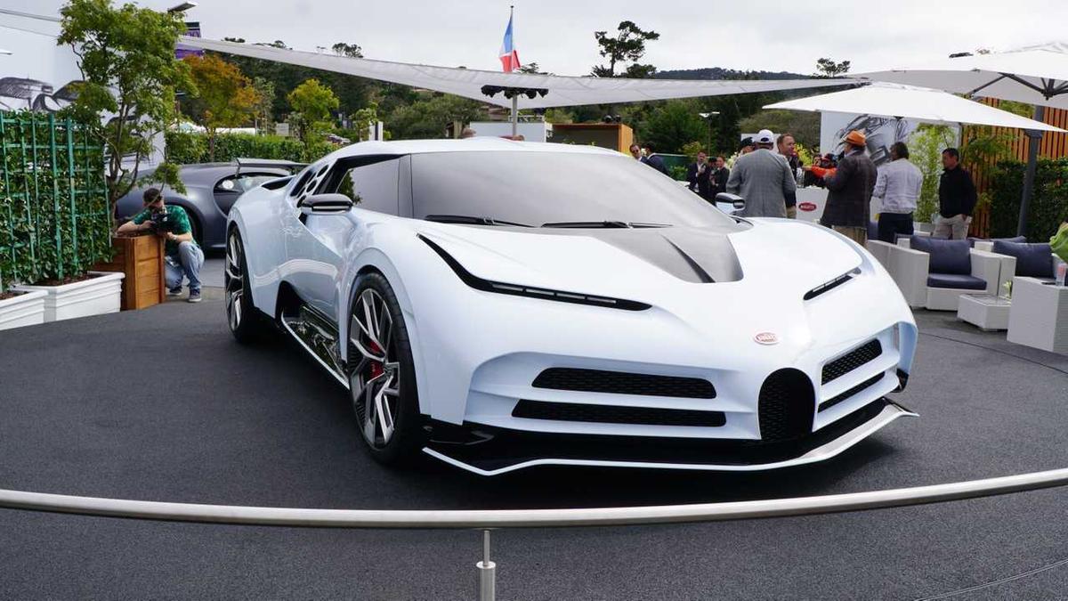Bugatti Centodieci có giá khoảng 9 triệu USD