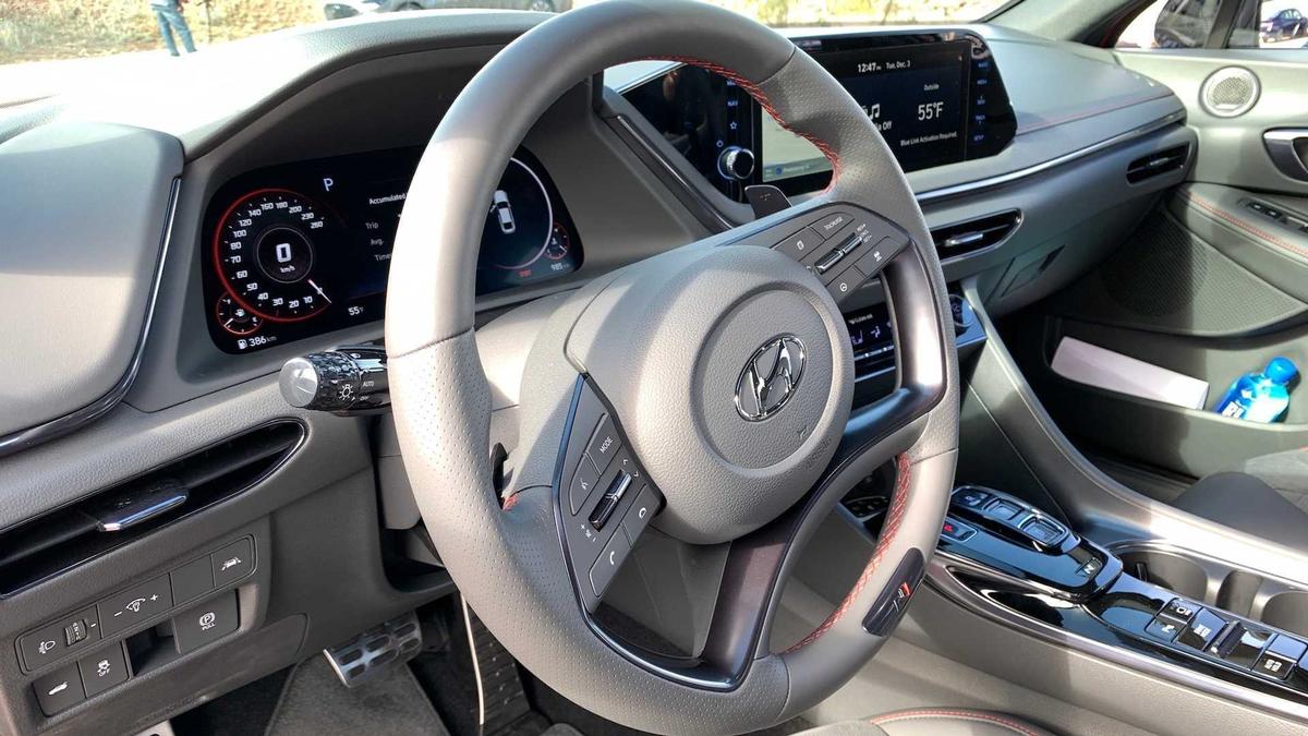 Nội thất Hyundai Sonata N-line