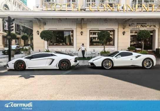 2 siêu xe độc nhất Việt Nam xuất hiện tại quận 1