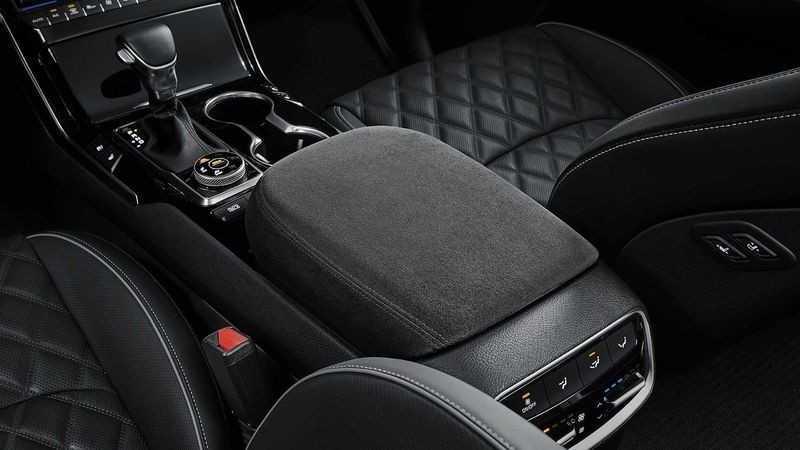 Hãng xe tạo nên một phiên bản hàng đầu cho Kia Mohave với tên gọi Gravity