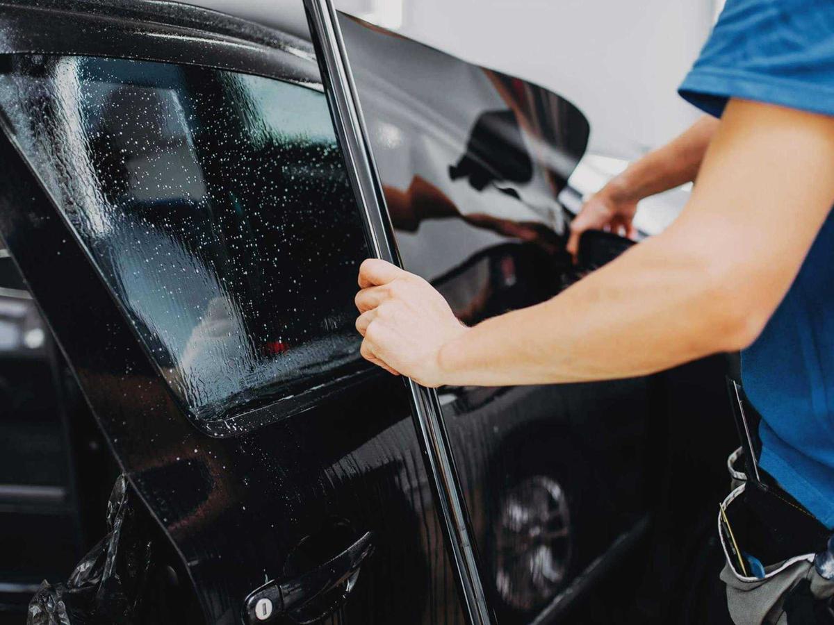  Rất khó để phân biệt phim cách nhiệt hàng thật hay hàng giả.