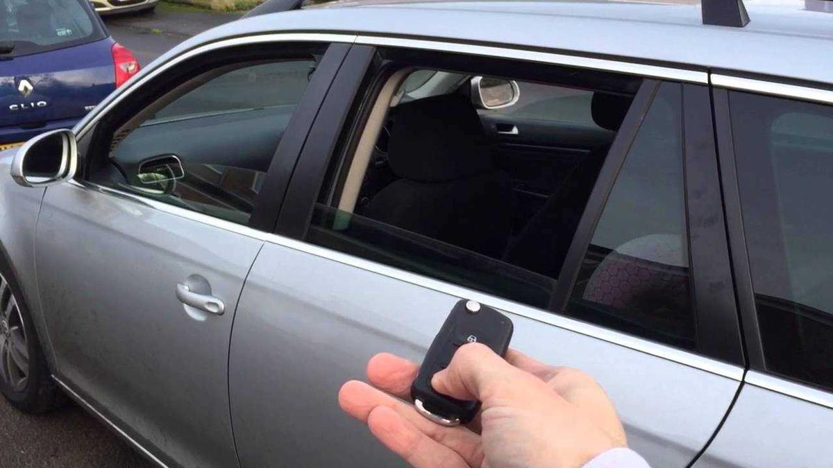 Phân biệt Smart key và Keyless entry