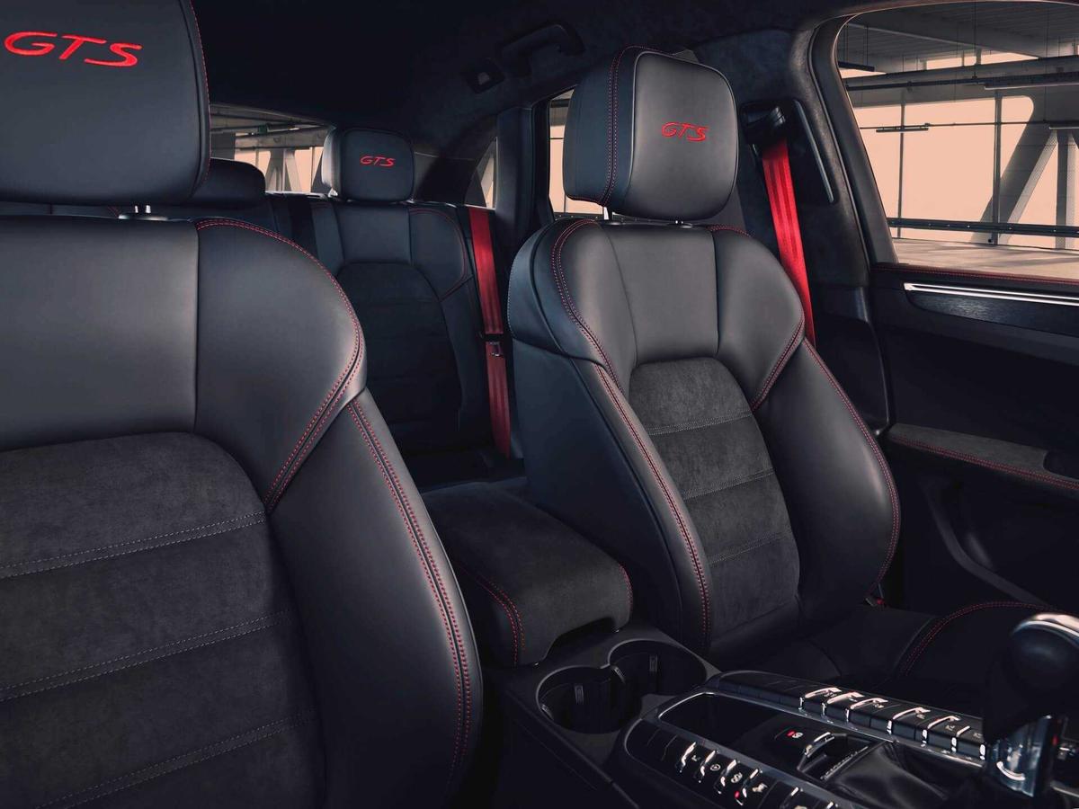 Nội thất Porsche Macan GTS 2020