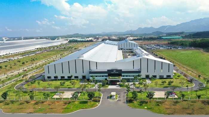 xe bus Mercedes-benz tại Việt Nam sẽ được phân phối bởi Thaco