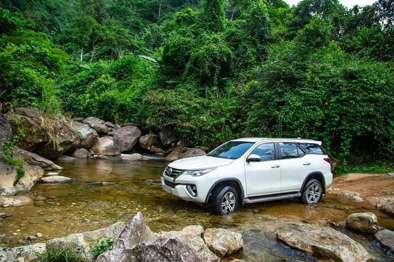 SUV Toyota Fortuner