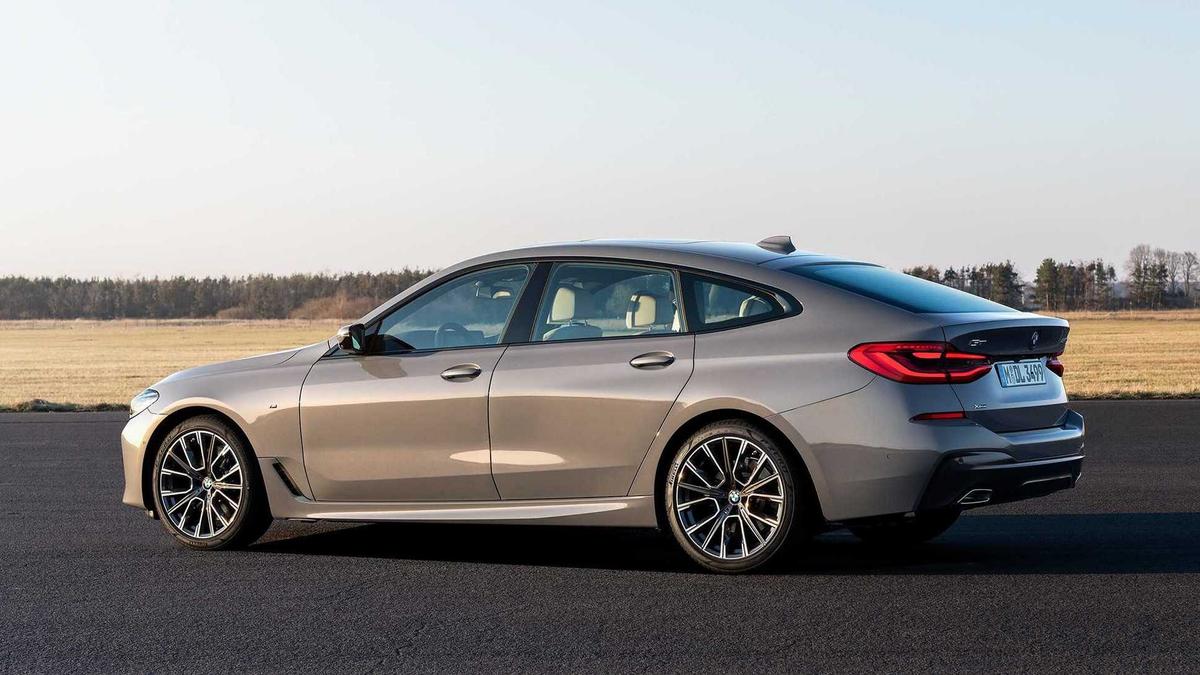 BMW 6-Series Gran Turismo 2021