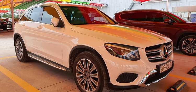 Chiếc Mercedes GLC 200