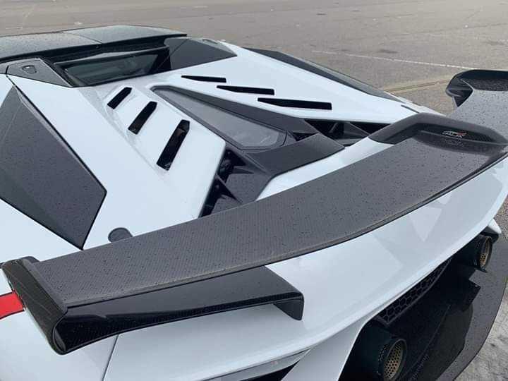 Lamborghini Aventador SVJ