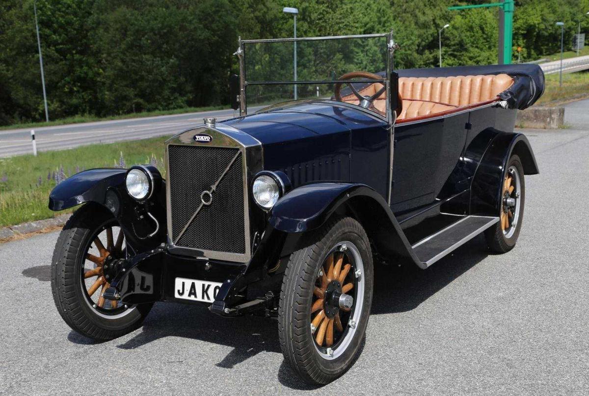 Volvo ÖV 4 - xe Volvo đầu tiên.