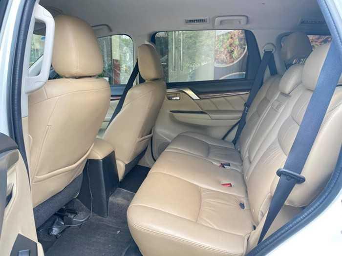 Pajero Sport mới nhiều trang thiết bị an toàn, tiện ích 