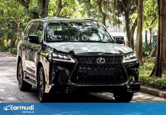 Lexus LX 570 Super Sport Black Edition 9 tỷ đồng xuất hiện tại Việt Nam