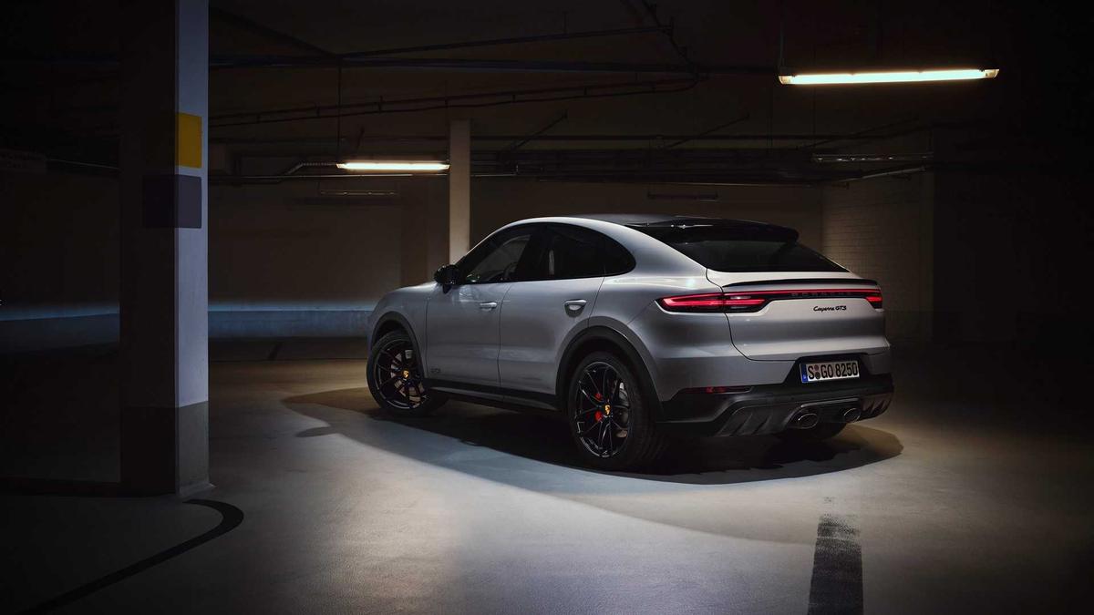 Porsche Cayenne GTS 2021