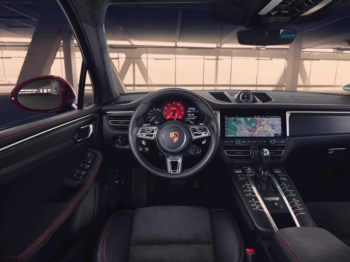 Nội thất Porsche Macan GTS 2020