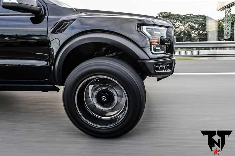 Ford Ranger Raptor độ thành F-150 Raptor