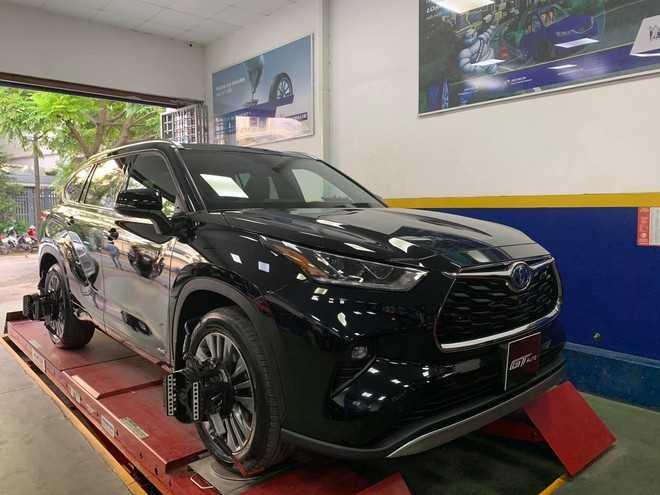  Highlander bản Hybrid Platinum 2020 ở Việt Nam