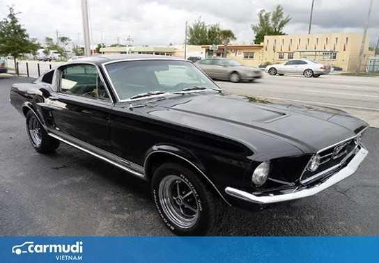 Ford Mustang cổ đời 1967 Coupe rao báo giá hơn 1 tỷ VNĐ