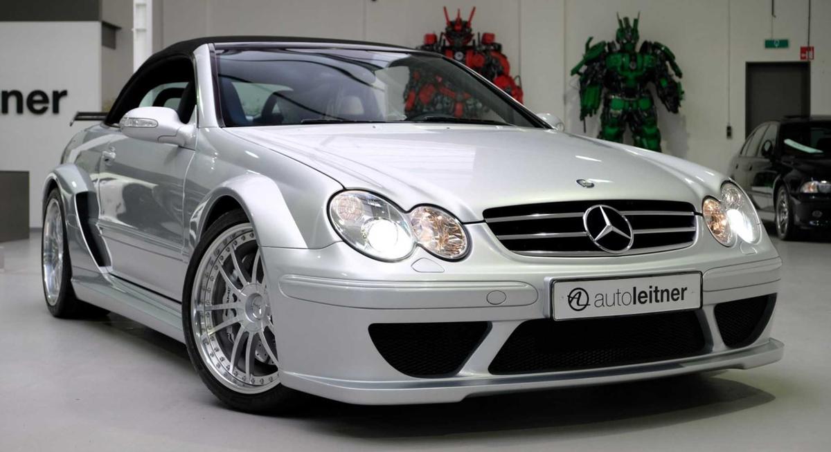Chiếc Mercedes CLK DTM AMG Cabrio 2006.