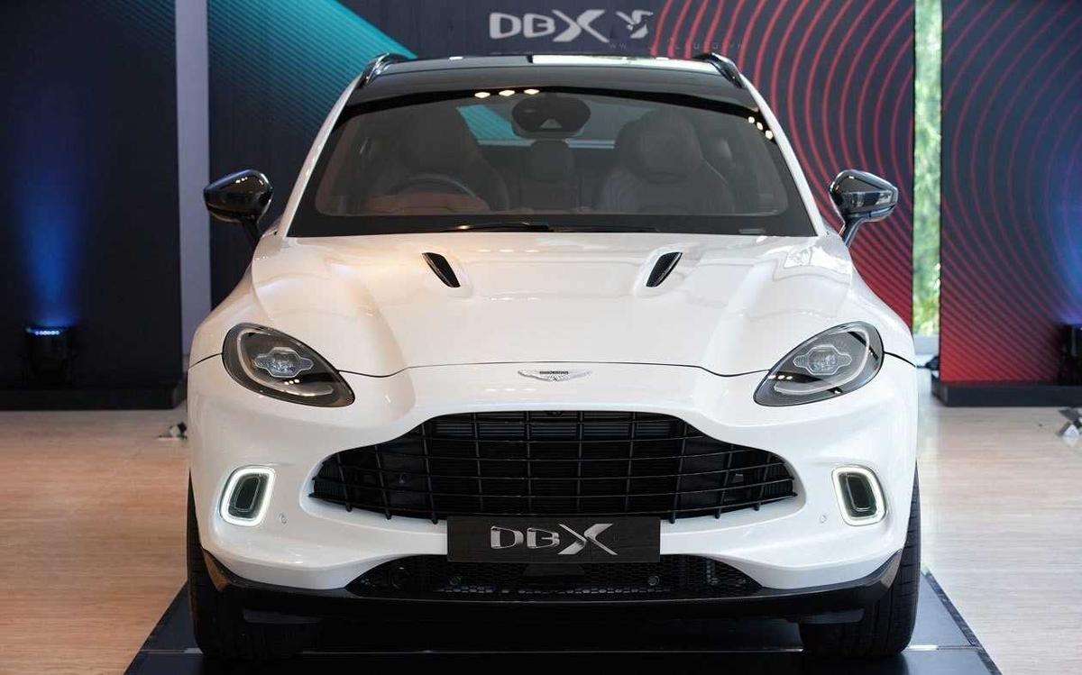 Aston Martin DBX