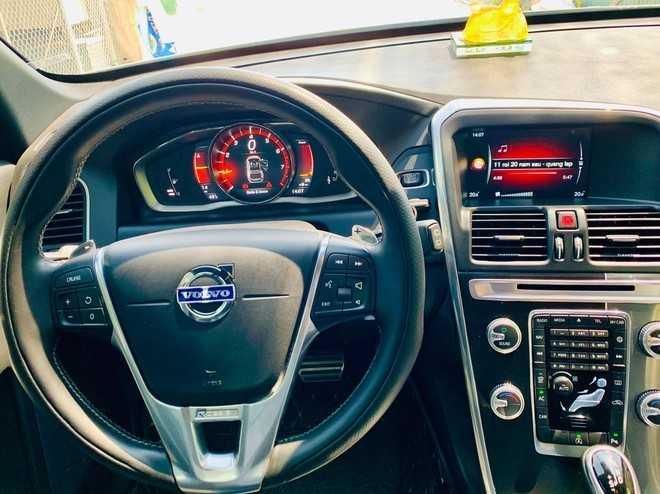 Nội thất Volvo XC60 2016 cũ