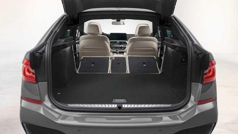  Thể tích khoang hành lý tiêu chuẩn là 600 lít