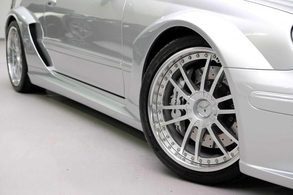 Chiếc Mercedes CLK DTM AMG Cabrio 2006.