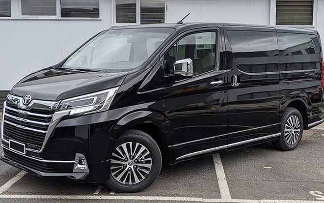 Thiết kế Toyota Granvia 2020 dựa trên Hiace 16 chỗ