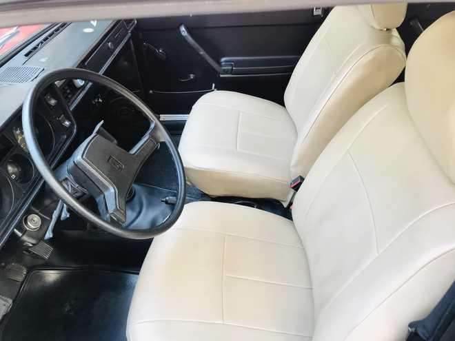 Lada 2105 - 'Xe lãnh đạo' thập niên 80