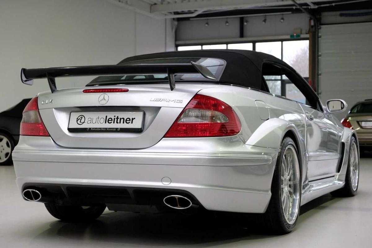 Chiếc Mercedes CLK DTM AMG Cabrio 2006.